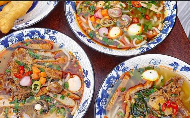 Bánh Canh Cá Bã Trầu Xê