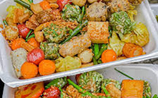 Cơm Gà, Ăn Vặt & Trà Sữa - 9A Mạc Đĩnh Chi