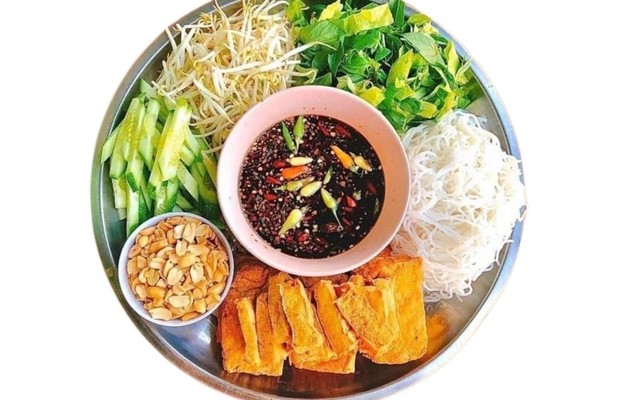 Tâm Huế - Cơm Tấm, Bún Thịt Nướng & Bún Mắm Nêm Đặc Biệt