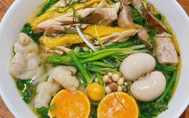 VUI - Phở Gà Ta Phố Cổ