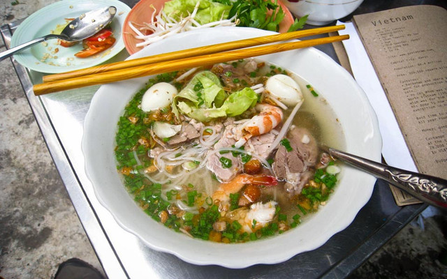 Hủ Tiếu A.Dương - Ngô Sĩ Liên