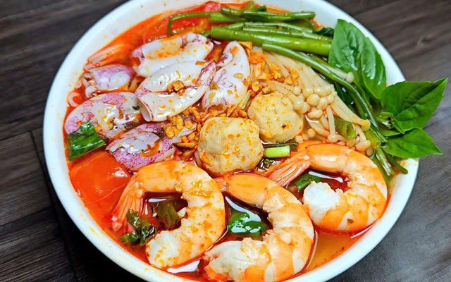 Cậu Út - Bún Thái & Lẩu Thái