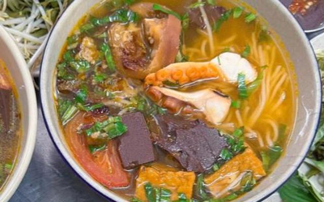 Bún Riêu Mực Định Hoà