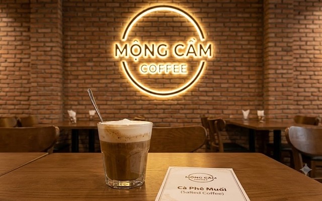 Mộng Cầm Coffee - 02 Lê Công Miễn