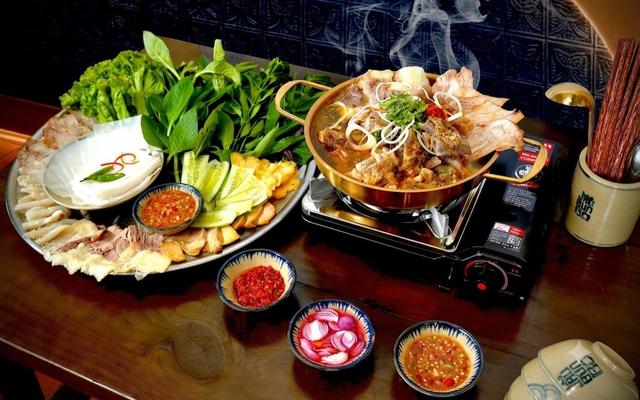 Lẩu Bún Bò - Trường Sa