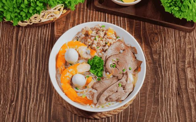 Quán Ngon - Hủ Tiếu, Nui & Bánh Canh - Nguyễn Hoàng