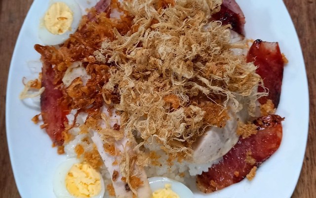 Dindon - Khoai Mì Quết & Xôi Mặn - Quận 9