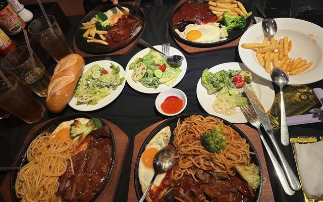 Beef Steak Chảo Gang - Võ Văn Kiệt