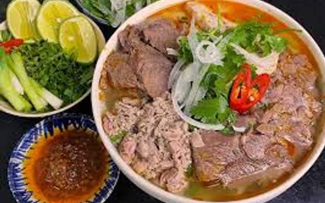 Bún Bò Huế & Bò Kho Nhật Vy