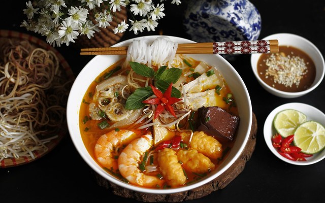 Bún Cá & Bún Nước Suông Long Xuyên Phương