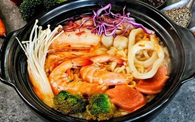 Mũm - Mì Cay, Ăn Vặt, Đồ Nướng, Nước Ép, Sinh Tố, Trà