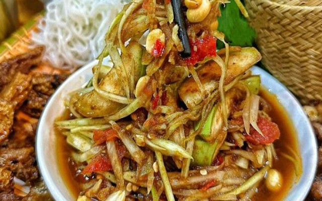 Đặc Sản Lào Kiến Bãi - 90 Đinh Tiên Hoàng