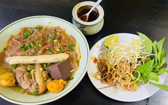 Bún Bò Huế Kim Thành - KĐT Đặng Xá
