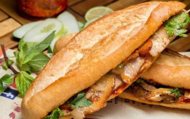 Bánh Mì Nhà Nấm - Chợ Phúc Đồng