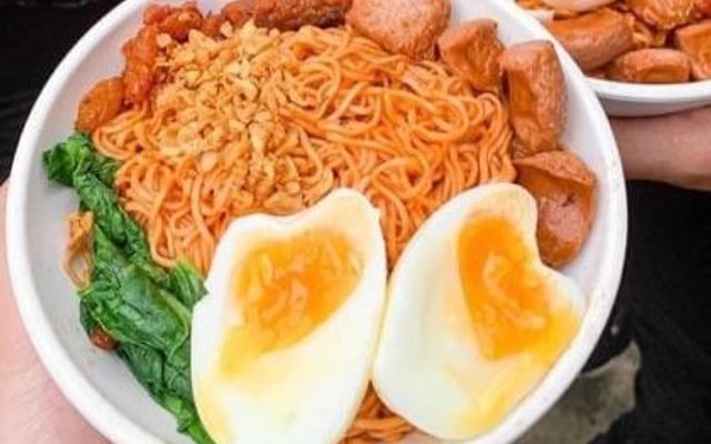 GÀ CAY, MÌ TRỘN & MÓN HÀN - NGUYỄN ĐÌNH CHIỂU