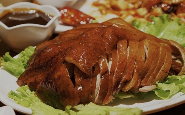 Vịt Quay Văn Ánh - Vịt Quay Lu Đất, Chân Gà Sả Tắc - 134/12 Tố Hữu