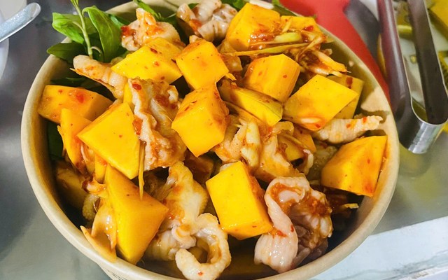 Chân Gà Chip Chip - Bạch Đằng