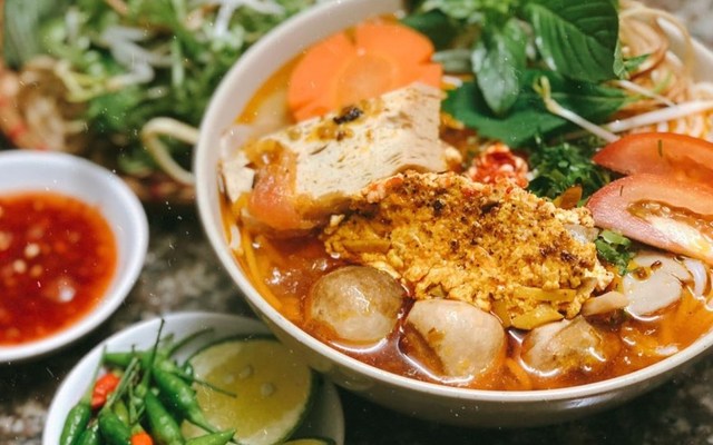 Cơm Chay Diệu Tâm - Cộng Hòa