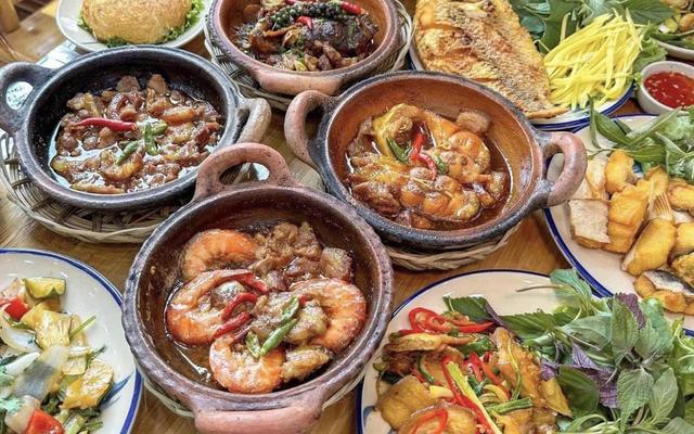 Cơm Chảo Út Long - Gò Xoài