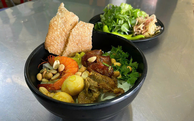 Mì Quảng Tô Châu - Súp Cua & Mì Ý - Cách Mạng Tháng 8