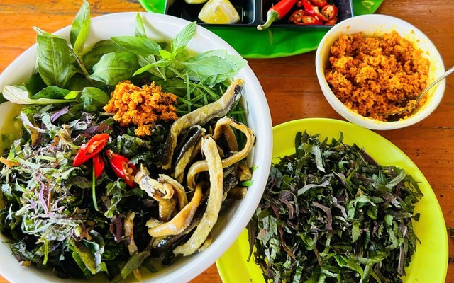 Lươn Bò Kho 37 - 39A Bà Triệu