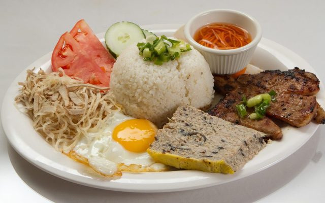 Lotus Anh - Cơm Chả Hấp - 15 Vũ Văn Cẩn