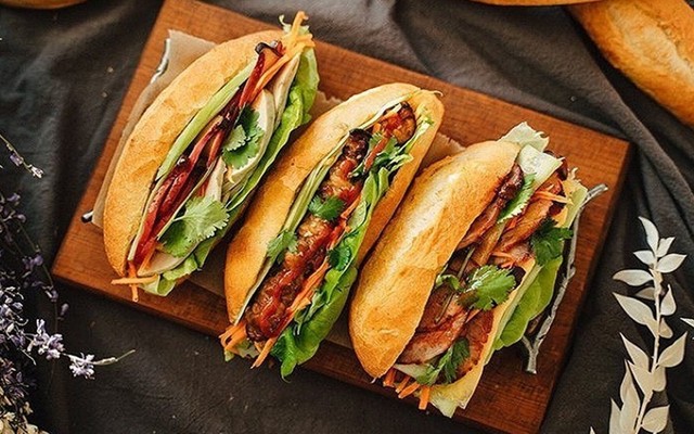 Bánh Mì Dân Tổ - 93 Hoàng Văn Thụ