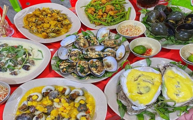 Ốc Thái - 65A Châu Thị Vĩnh Tế