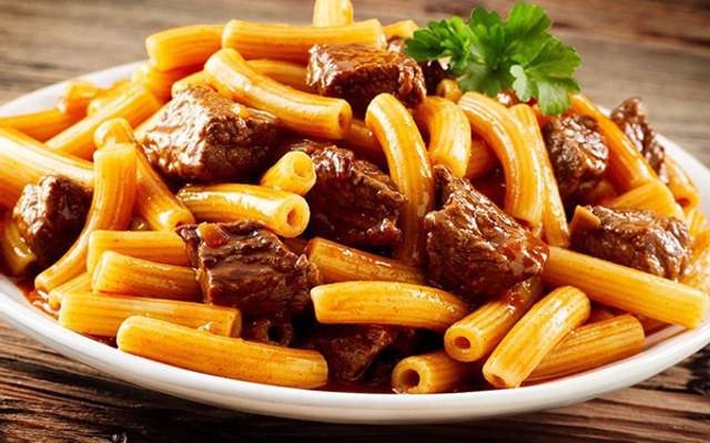 Nui Xào Bò, Mì Xào Bò & Cơm Bò Lúc Lắc Hẻm 282