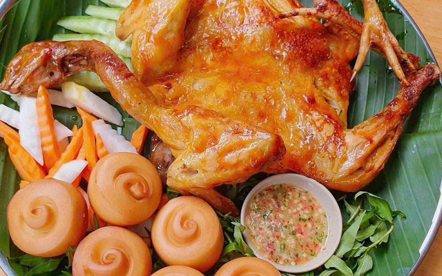 Gà Nướng Mắm Nhĩ Thanh Quốc