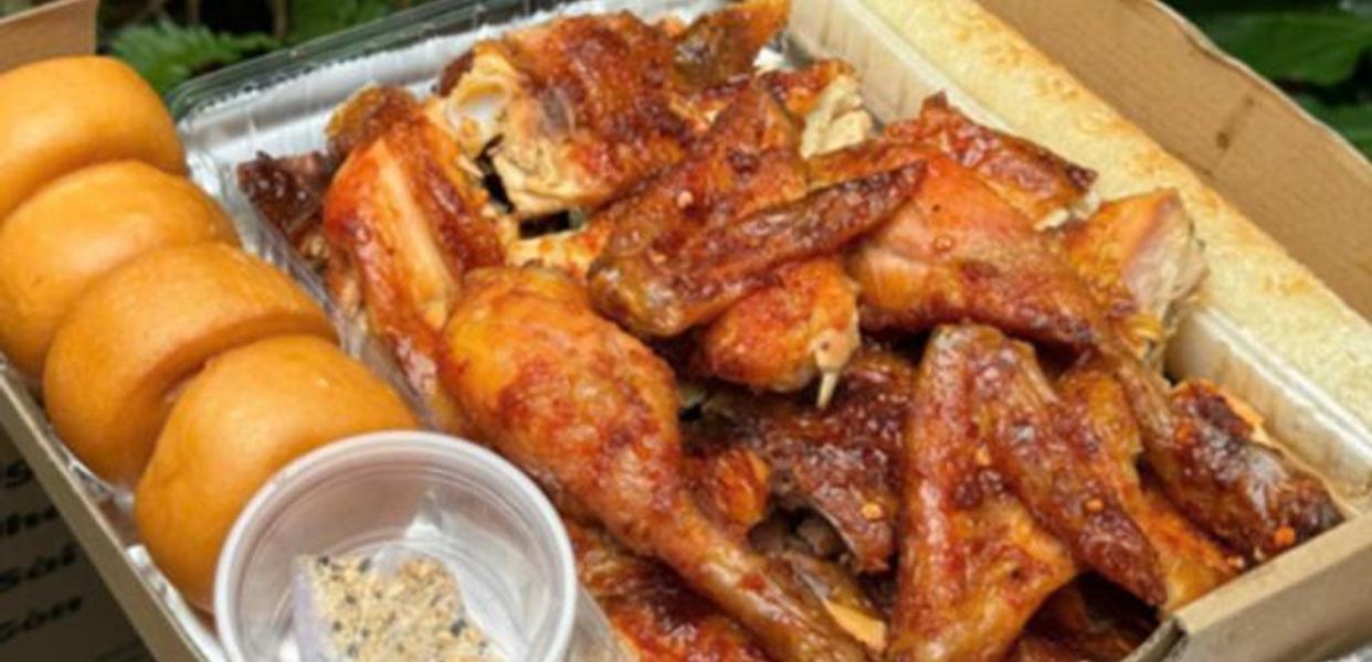 GÀ XỐI MỠ THƠM NGON TẠI QUÁN VŨ BẾP CHI NHÁNH ĐIỆN BIÊN PHỦ HẢI DƯƠNG