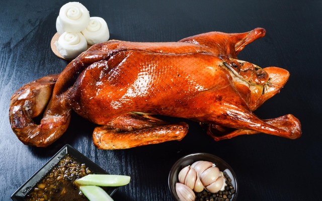 Vịt Quay Phúc Vĩnh Phát - Chả Lụa Hải Long 2