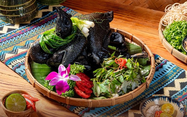 BẢN QUÁN - ĐẶC SẢN TÂY BẮC - 298 Trần Hưng Đạo