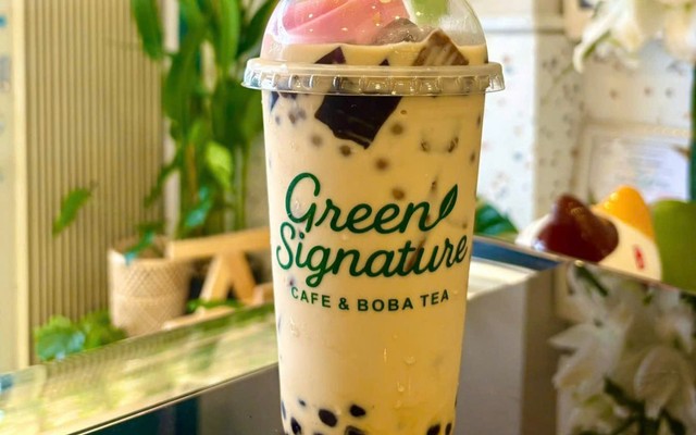 Green Signature Cafe & Boba Tea