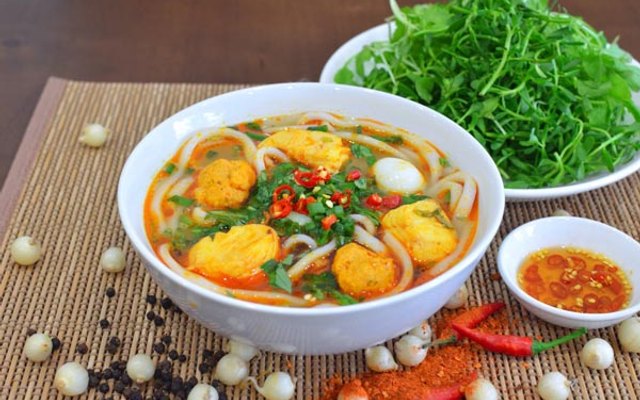 Tiệm Bánh Canh - Bánh Canh Cá Lóc