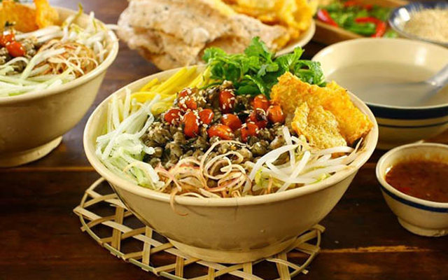 Cơm Hến O Thi - 27 Nguyễn Hữu Cảnh