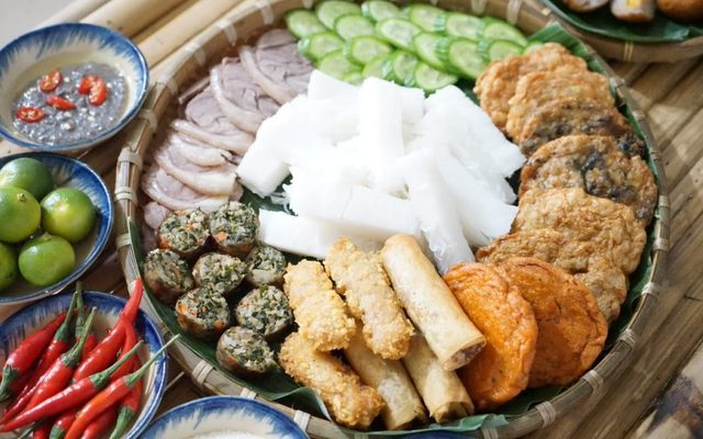 Cô Cô Quán - 38 Bạch Liêu