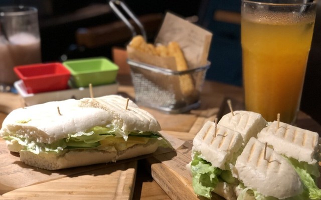 Huyền Food - Xôi, Bánh Mì & Nước Ép - Thái Bình