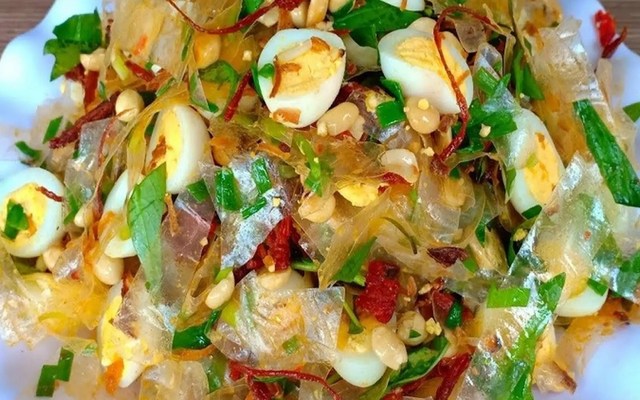 Bánh Tráng Trộn, Chân Gà Sốt Thái & Cá Viên Chiên Mắm - 31 Trần Đại Nghĩa