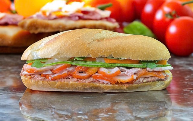 Bánh Mì Thịt Muối A Lâm - Lý Văn Sâm