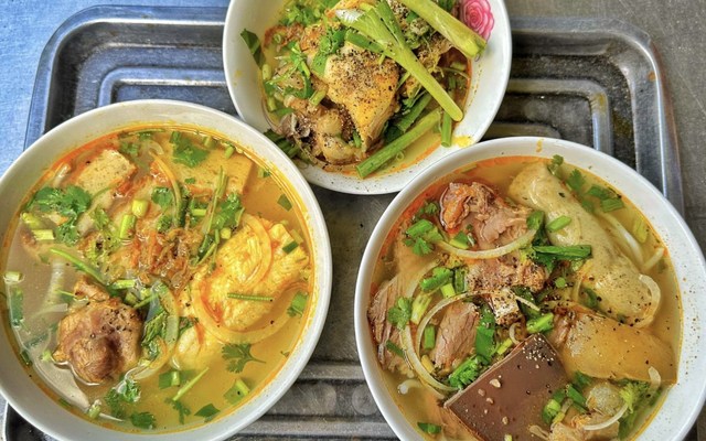Bánh Canh Cá Lóc Ông Ngọ - 938 Hà Huy Giáp