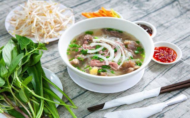 Phở Hưng - 30 Tháng 4