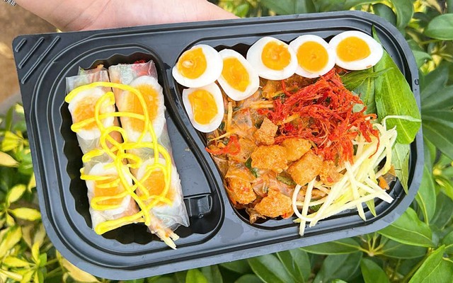 Bánh Tráng - Ăn Vặt Ti Mập - 63/6 Nguyễn Văn Cừ