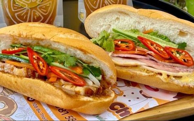 Bánh Mì Chú Chill - Bánh Mì Thịt & Bánh Mì Heo Quay Sài Gòn - 28 Ô Chợ Dừa