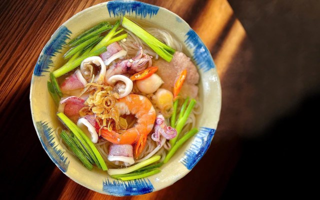 Thuận Thành - Hủ Tiếu Mực - Lê Hồng Phong