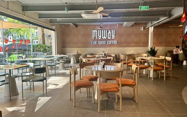 My Way Coffee - 24T2 Hoàng Đạo Thúy