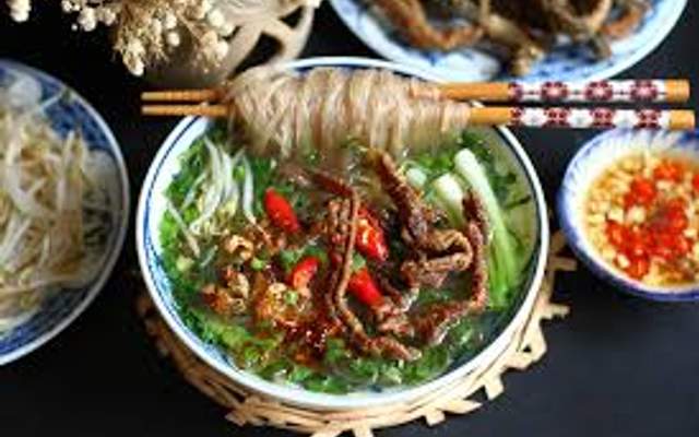 A Hảo Quán - Súp & Miến Lươn - 169 Lý Nam Đế