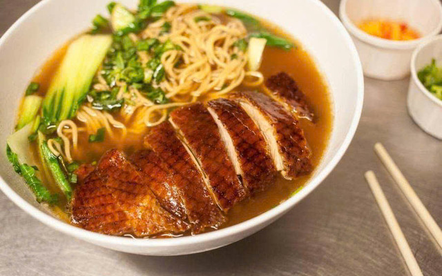 Mì Vịt Tiềm & Mì Xào Giòn - Đà Lạt