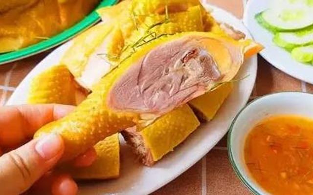 Gà Ủ Muối Nhà Làm - 35 Vũ Tông Phan