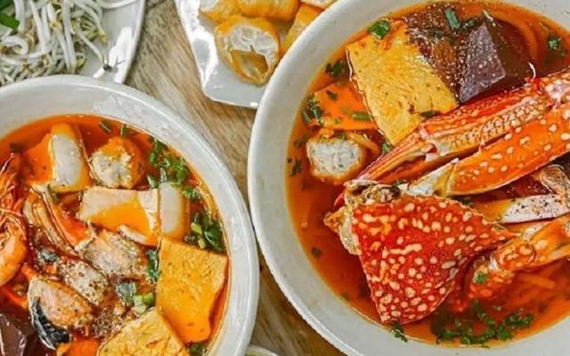 Bánh Canh Ghẹ Thi Giang - Cộng Hoà
